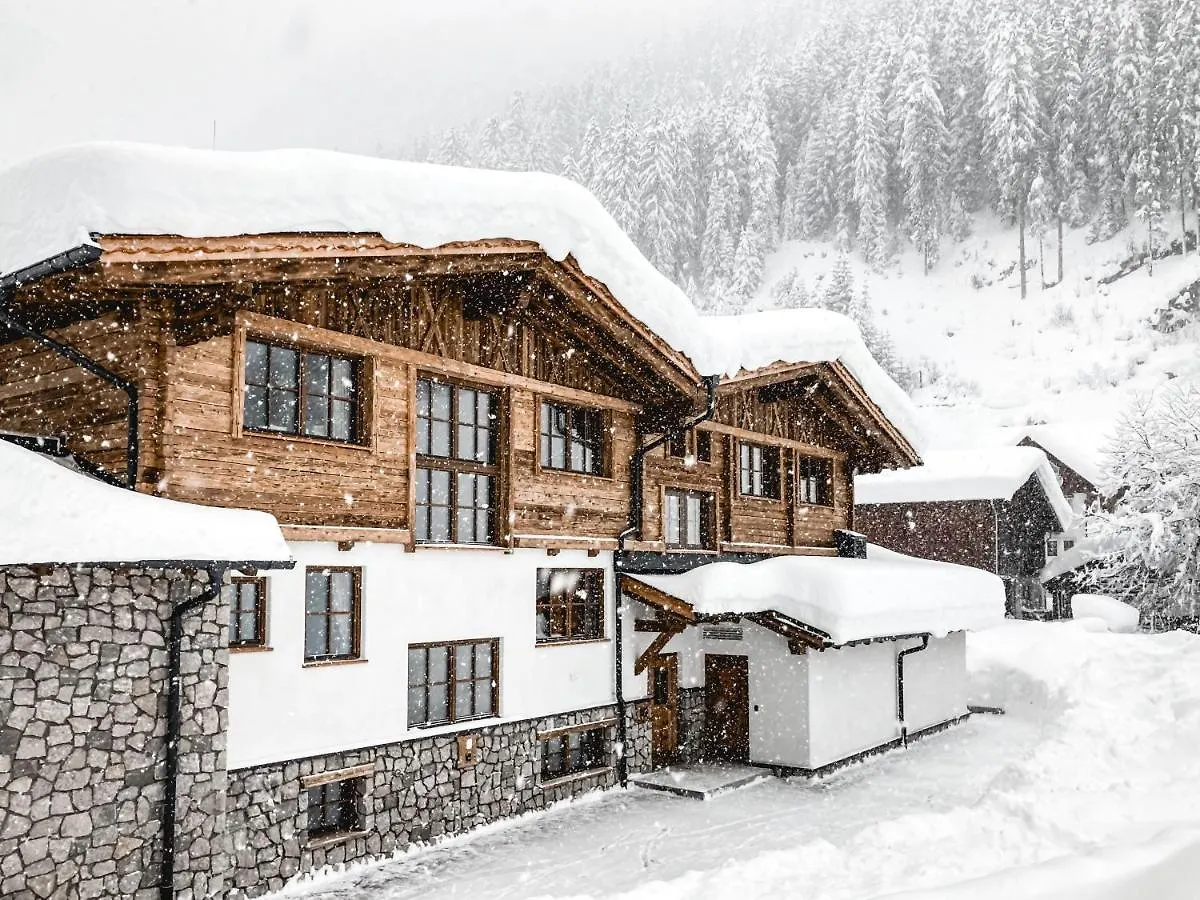 ***** Apartahotel Stadl Chalet Ischgl Austria