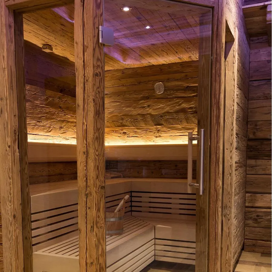 Stadl Chalet Ischgl Apart-hotel