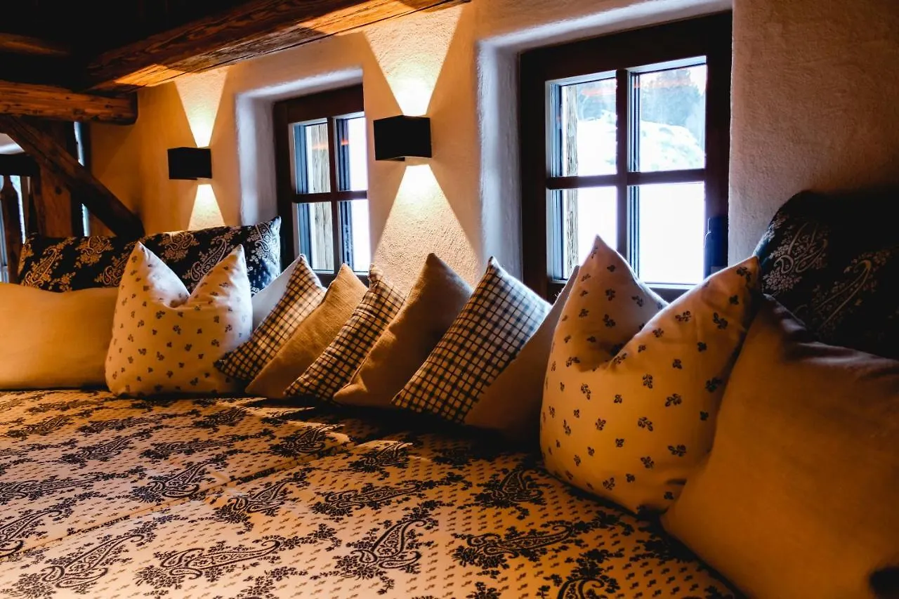 Apart-hotel Stadl Chalet Ischgl